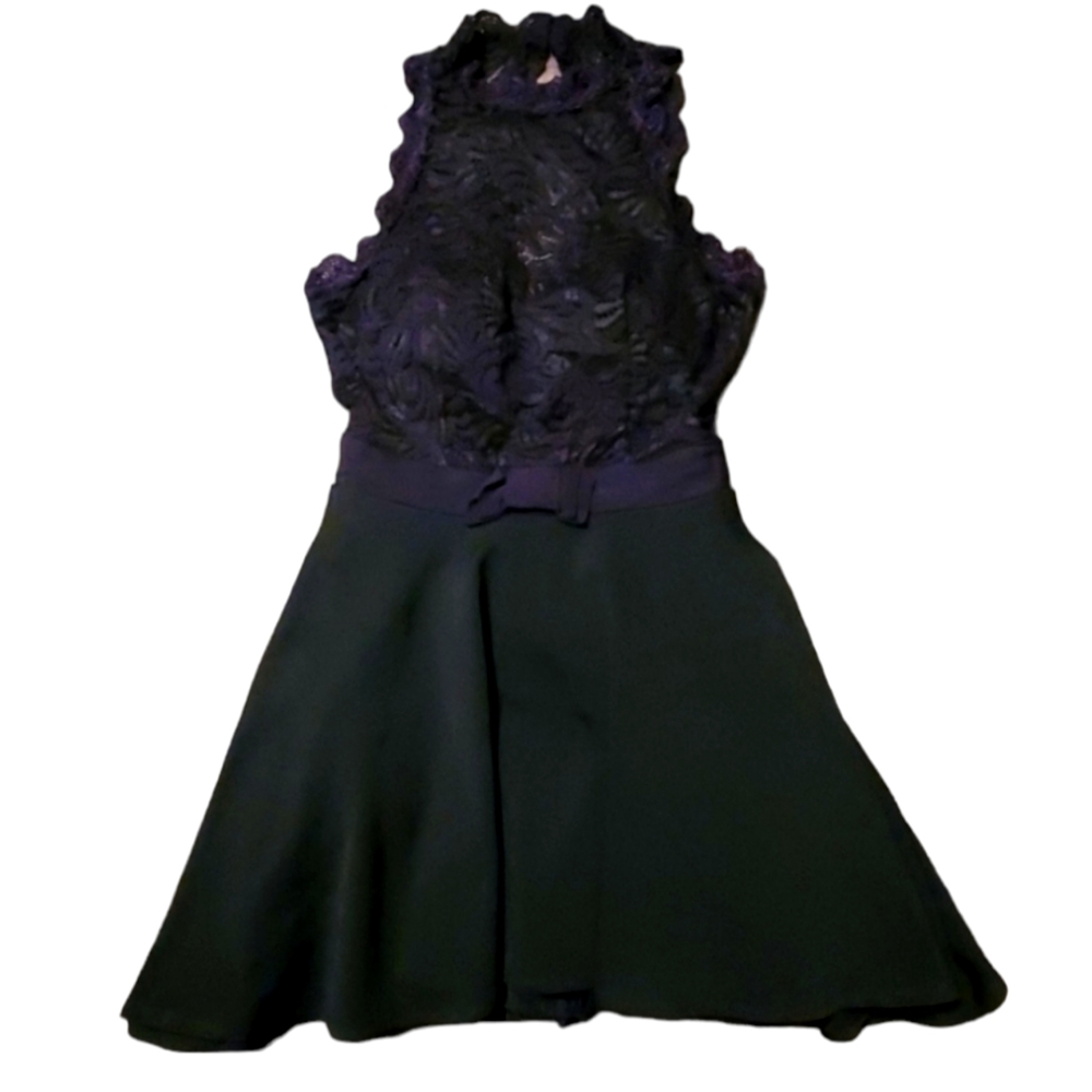 Bebe Size 0 Black Lace Dress